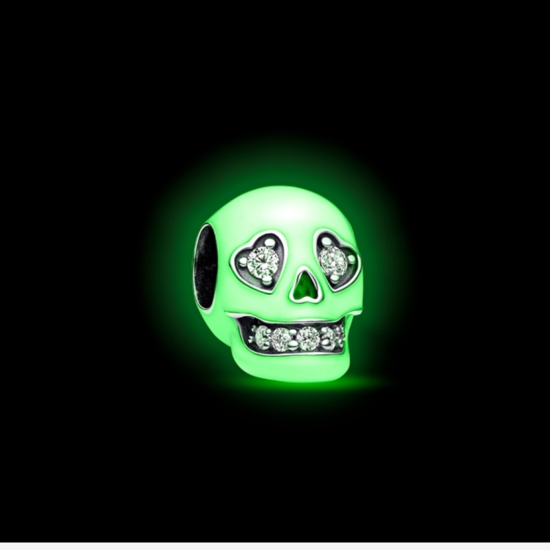 Светещ череп